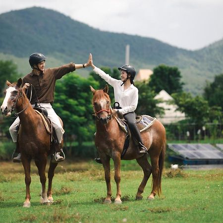 Oon Valley Farm Stay San Kamphaeng Bagian luar foto