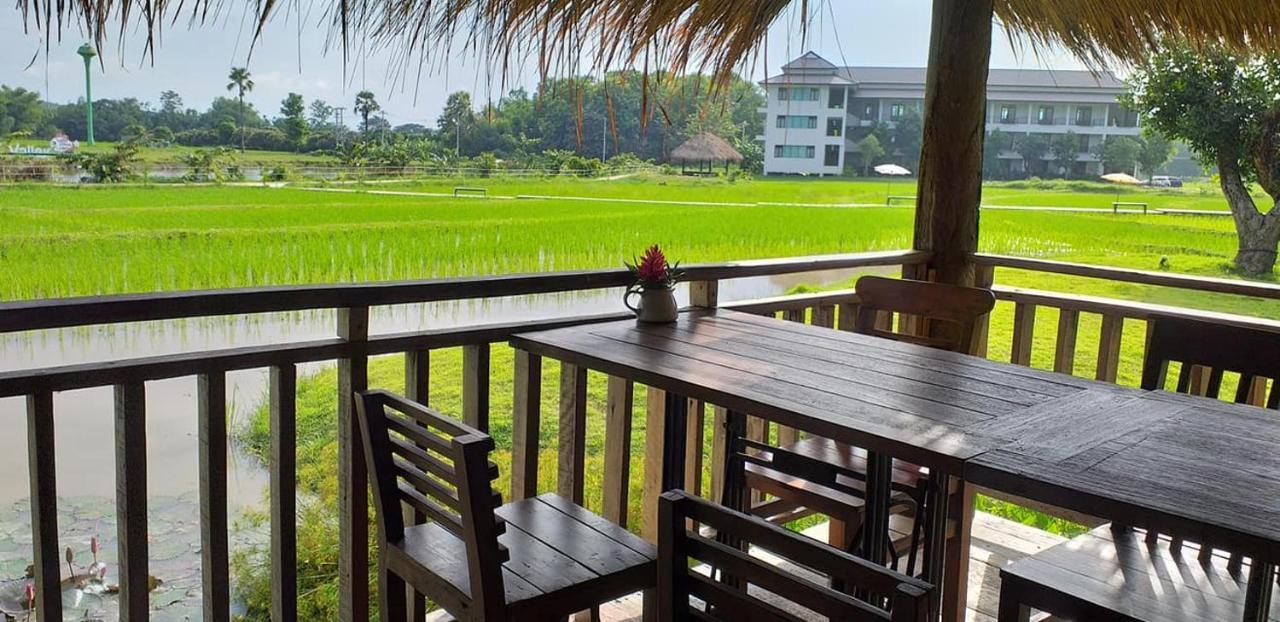 Oon Valley Farm Stay San Kamphaeng Bagian luar foto