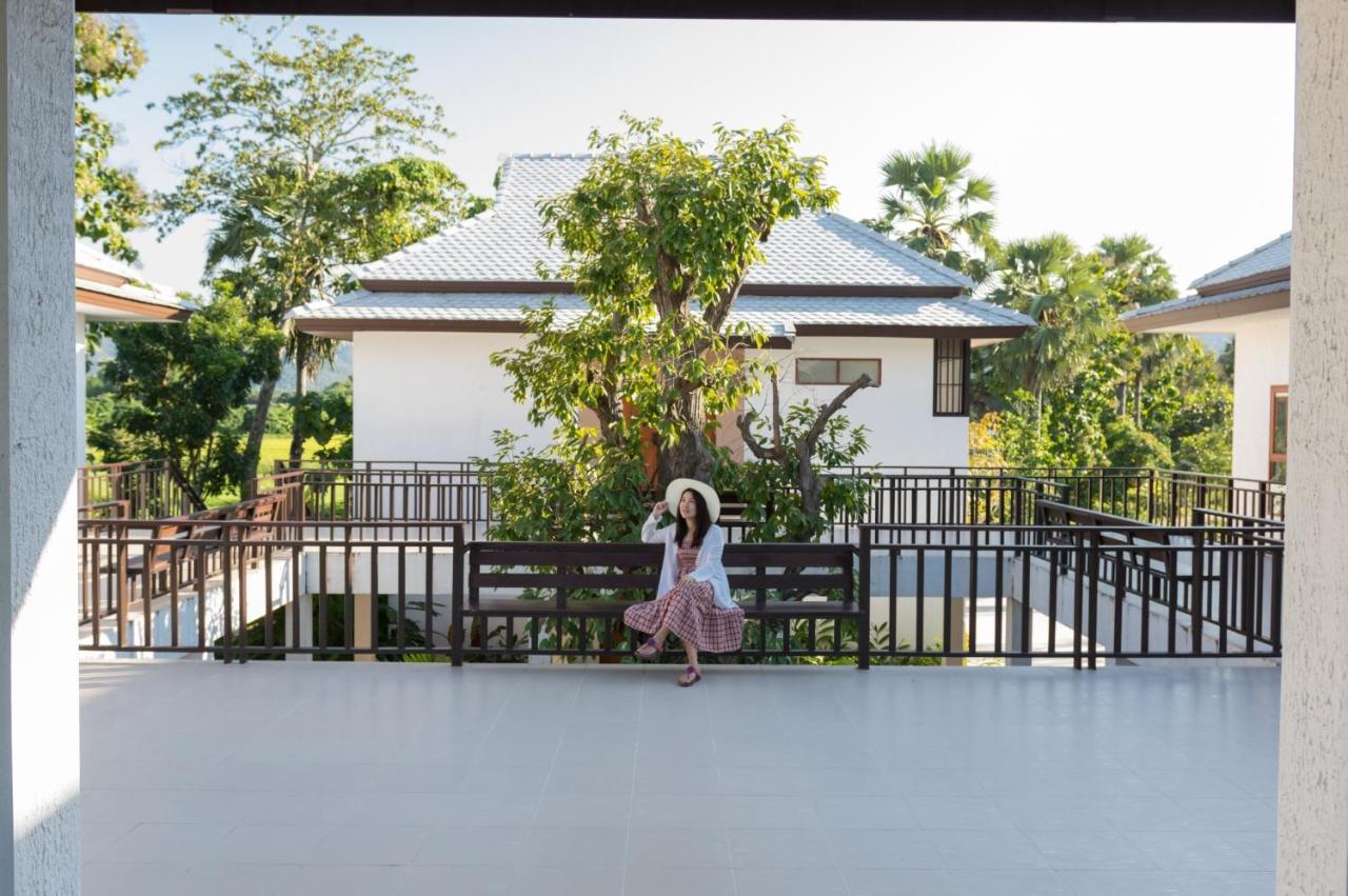 Oon Valley Farm Stay San Kamphaeng Bagian luar foto