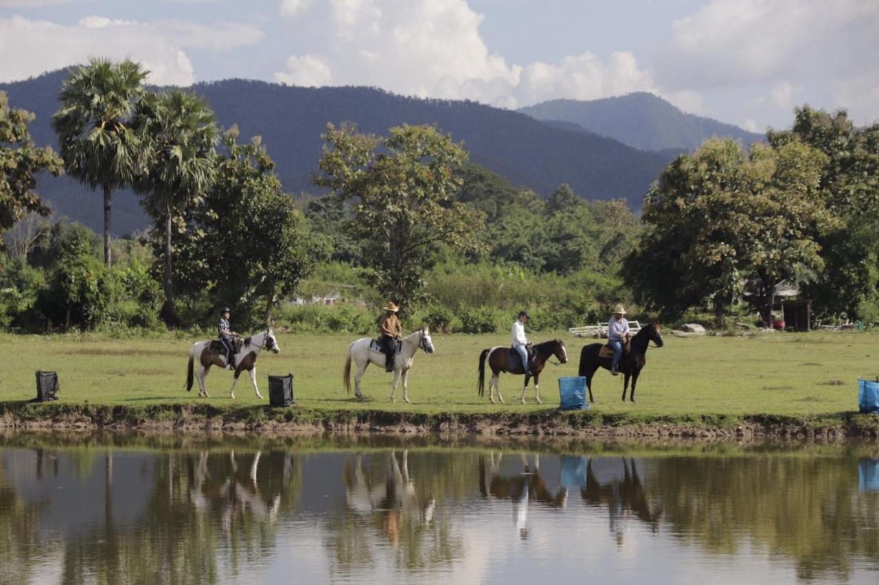 Oon Valley Farm Stay San Kamphaeng Bagian luar foto
