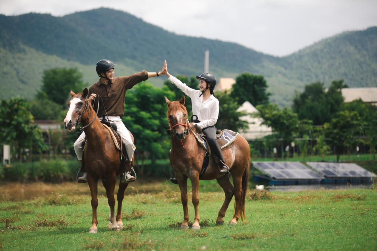 Oon Valley Farm Stay San Kamphaeng Bagian luar foto